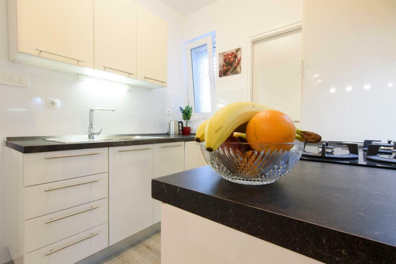Apartment Relja Задар Экстерьер фото