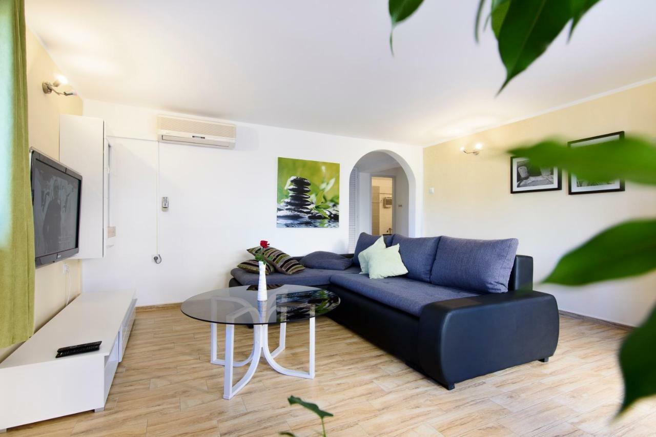 Apartment Relja Задар Экстерьер фото